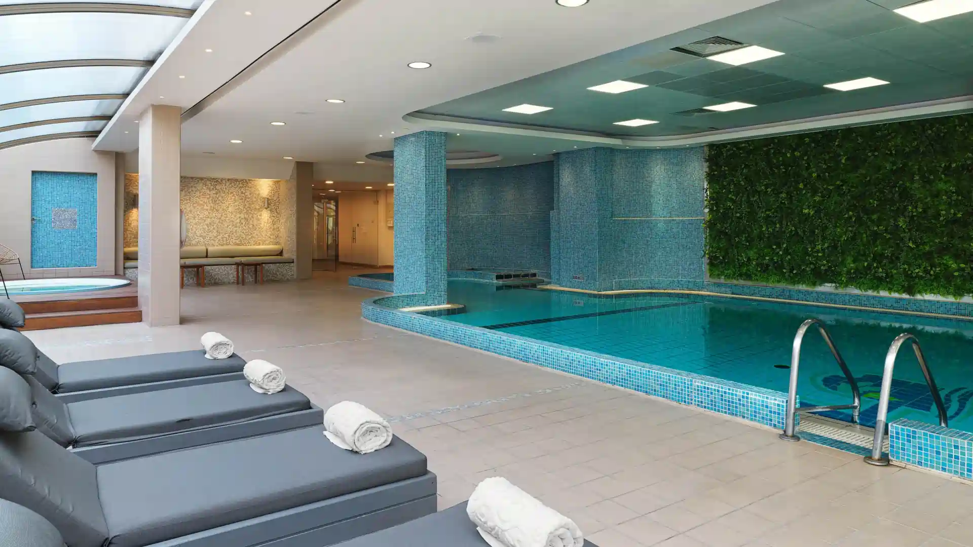 The GrandResort - Indoor Pool