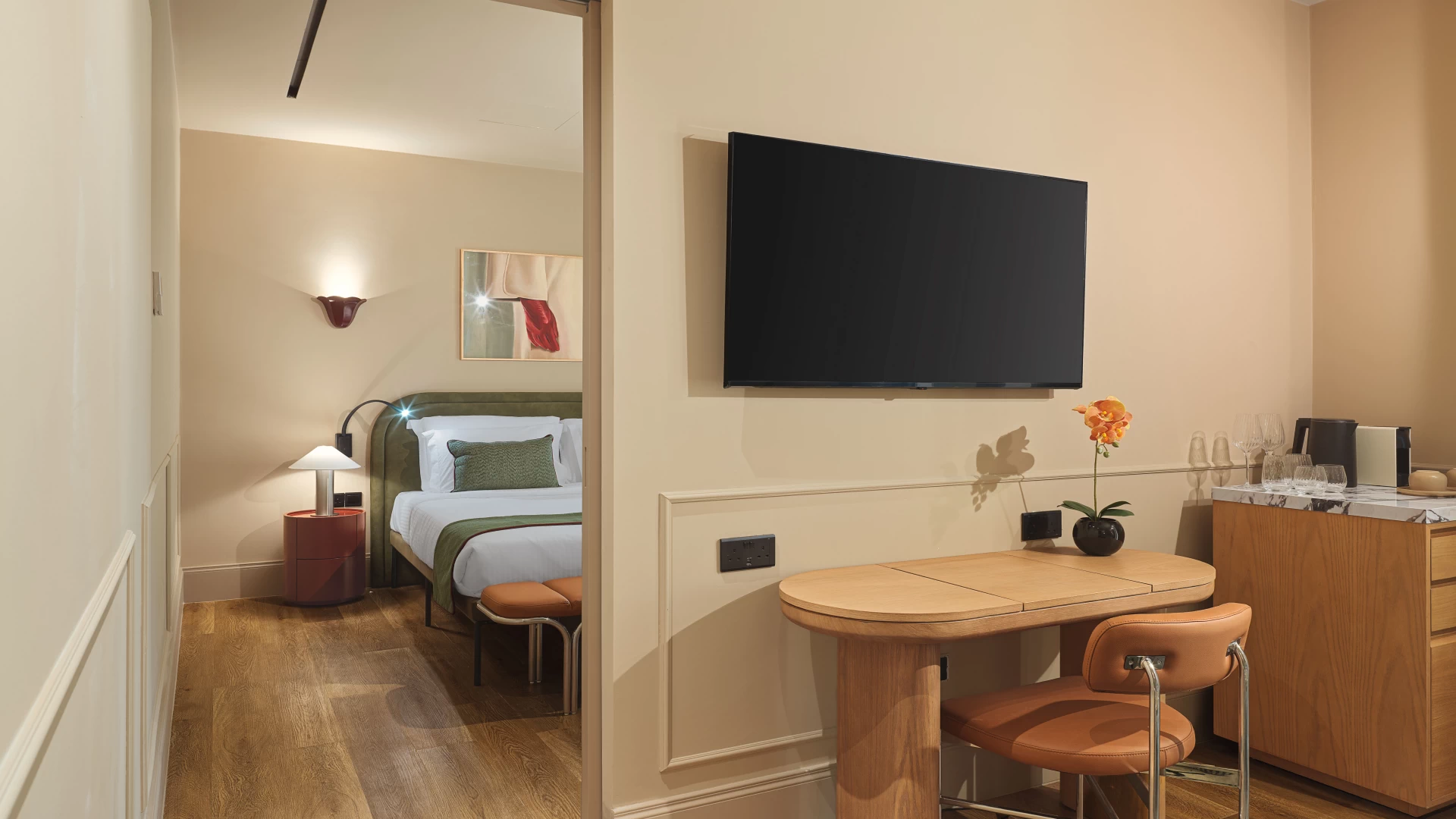 Executive Suite with Balcony