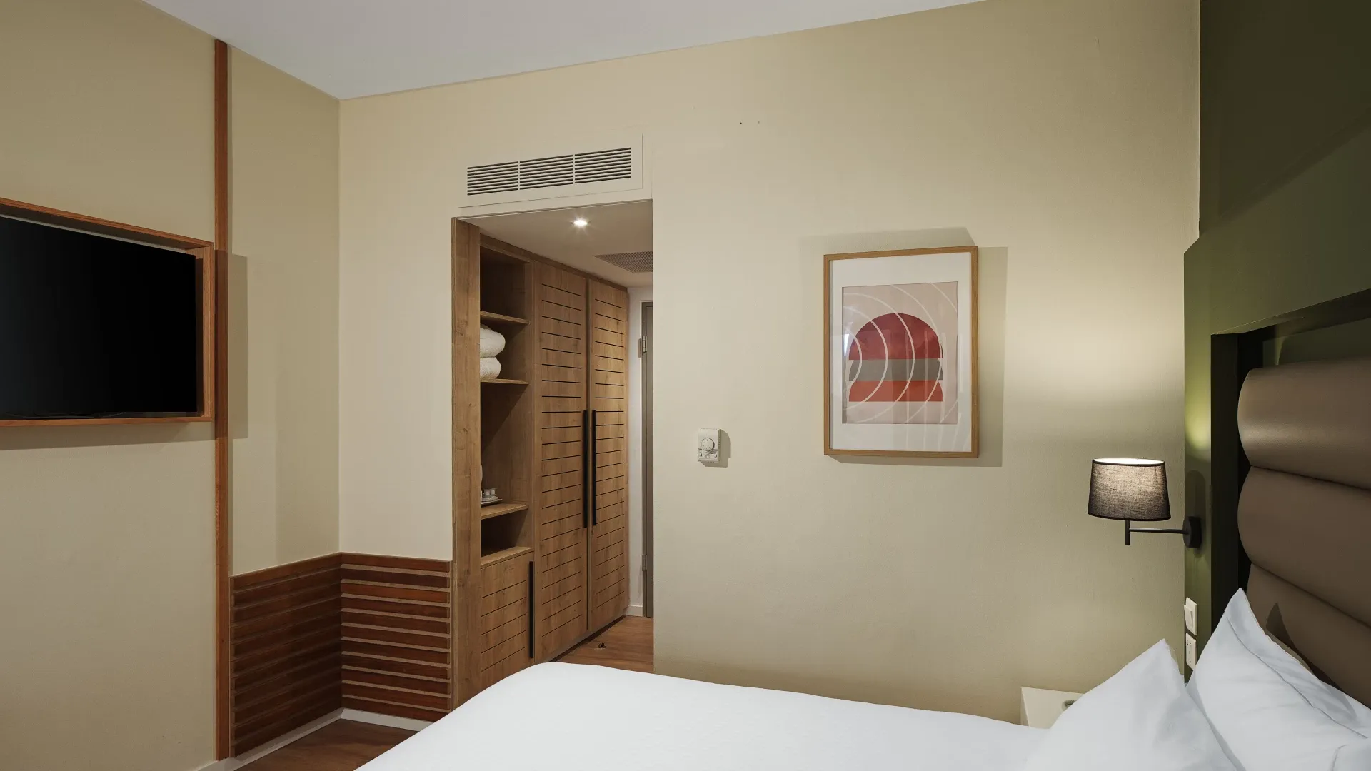 Family Room Inland View