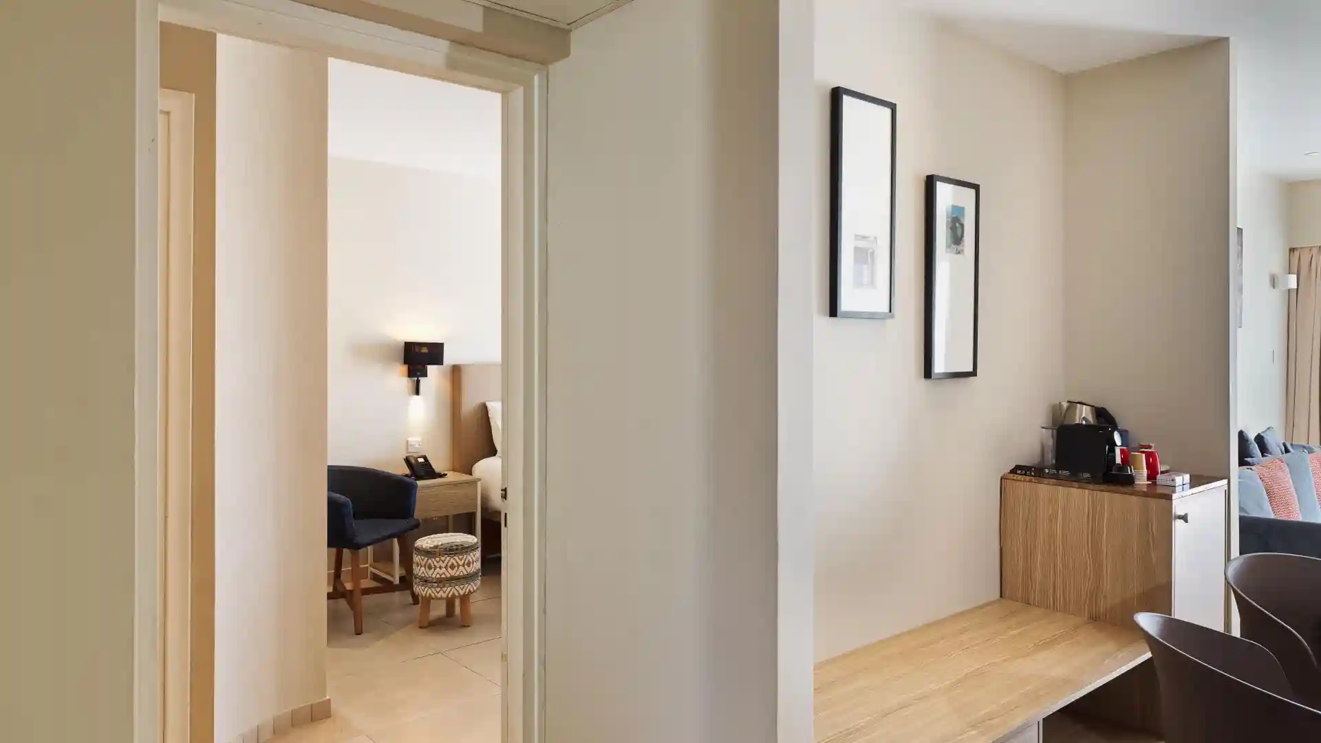 Executive Swim Up Suite