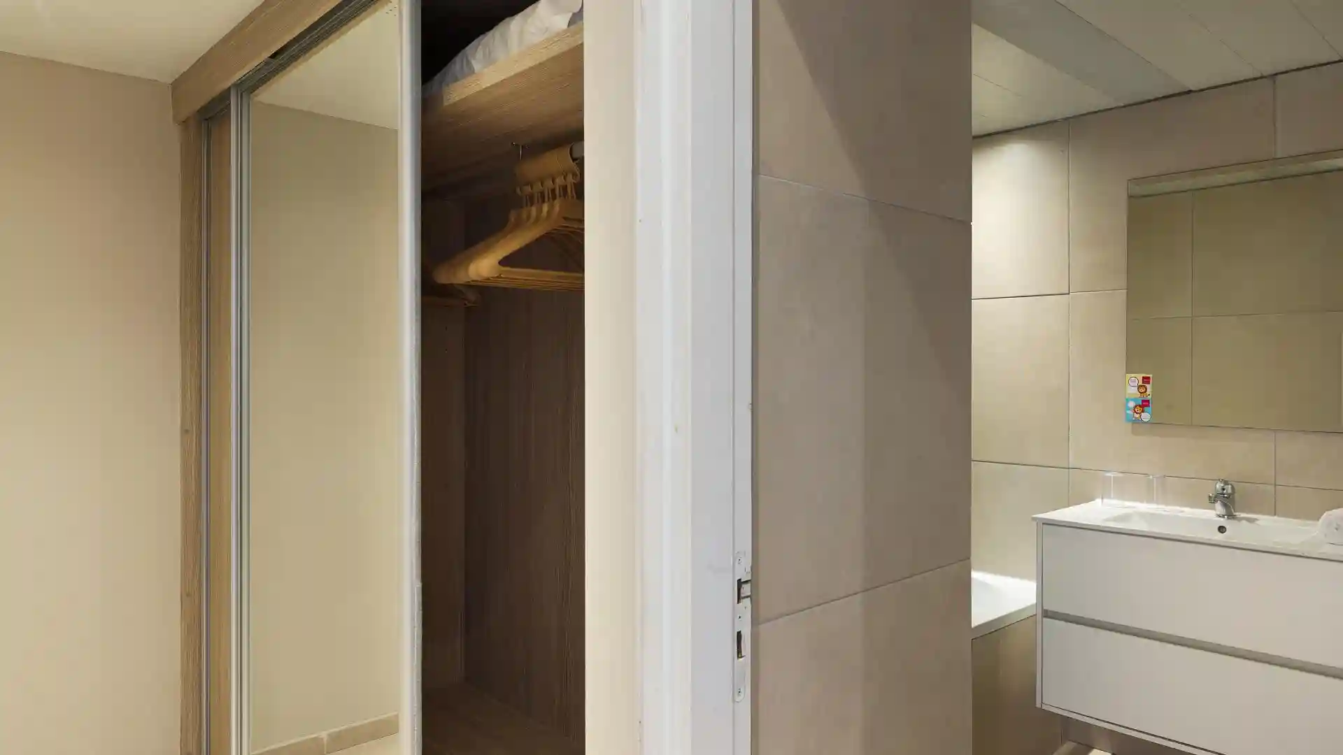 Executive Swim Up Suite