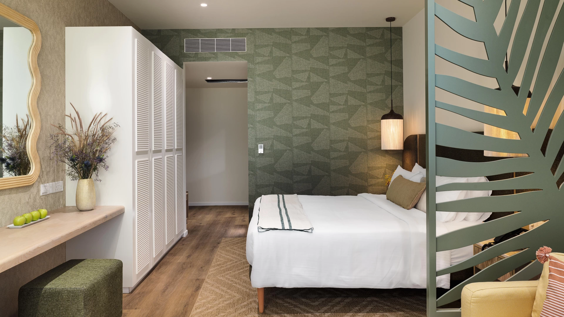 Swim-Up Junior Suite Pool View